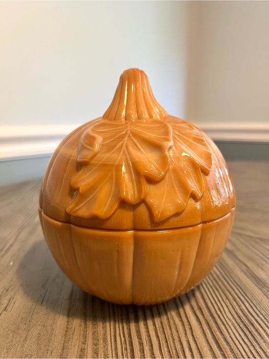 Longaberger Other - Longaberger Slag Glass Pumpkin Dish - Stamped, Circa 2003